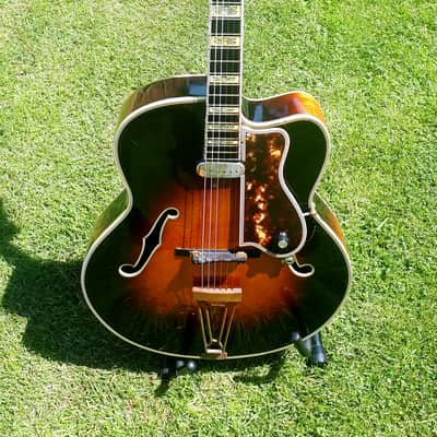 Levin De Luxe 1956 w/Pickup, All Original image 22