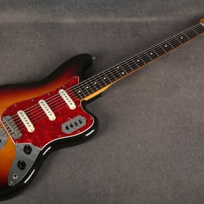 Fender Bass VI - Made in Japan - 3 Tone Sunburst - 2nd Hand image 11