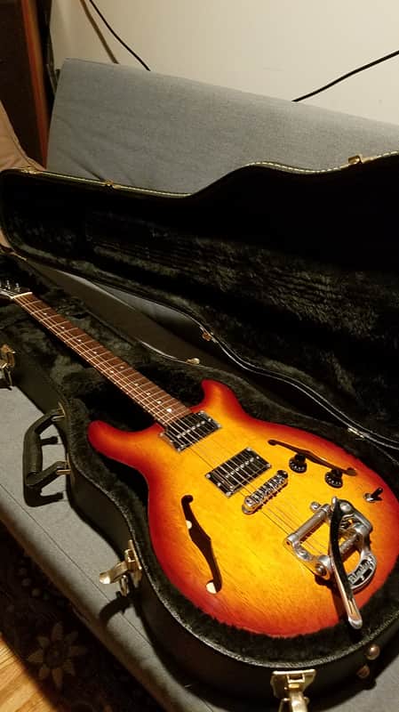 Hamer USA Newport Korina Jazz Burst image 1