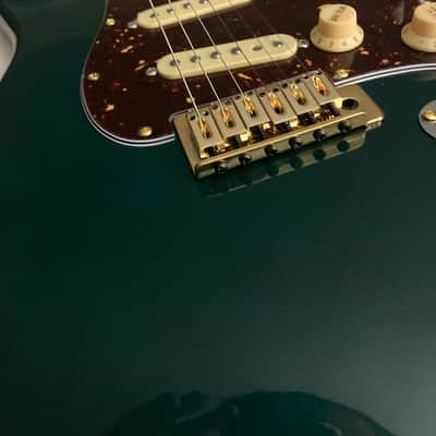 Vintage 2000 Squier Affinity Series Stratocaster with Rosewood Fretboard 2001 - 2003 - British Racing Green image 3