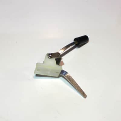 New Air Button Mechanism for Accordion - Pad Size 0.75" x 0.5" image 1