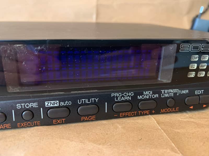 Zoom 9050 Advanced Instrument Effects Processor 90s VGC with p/s