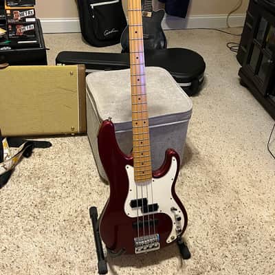 Fender Precision Bass Plus American Fender 1989 - Red image 1