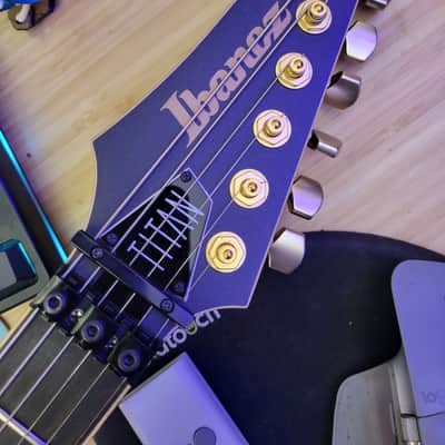 Ibanez JBM100 Jake Bowen Signature 2020 (Discontinued!) - Black Flat image 14