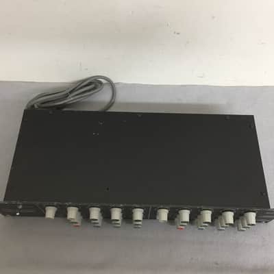 Symetrix Se-400 Stereo Parametric Equalizer - Gray image 15