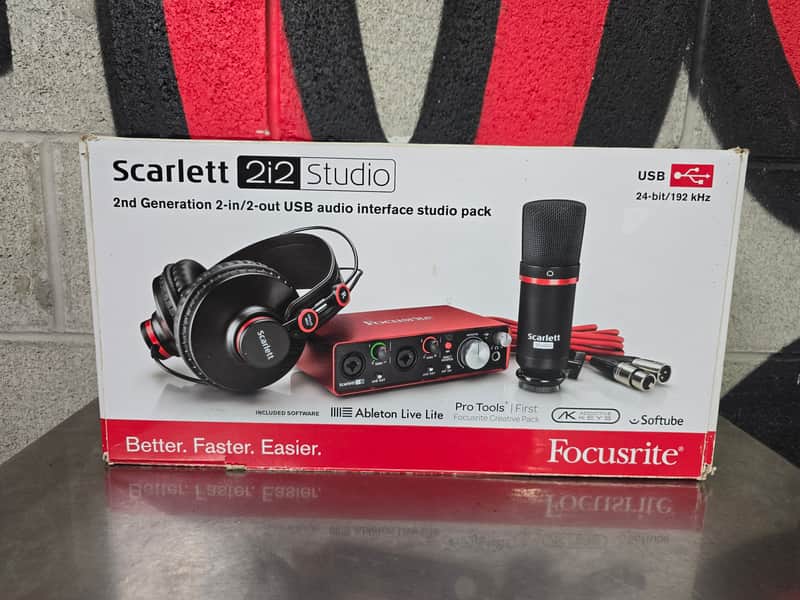 Focusrite Scarlett 2i2 2nd Gen Studio Bundle with Headphones, Mic and Cable 2016 - 2018 - Black/Red image 1