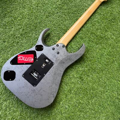 Ibanez Prestige RGD2120Z 2010 - Cobweb Silver Metallic EMG Daemonum image 3