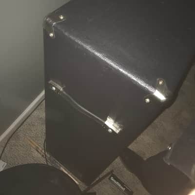Traynor Big B 810 Bass Guitar Cab PRICE LOWERED image 3