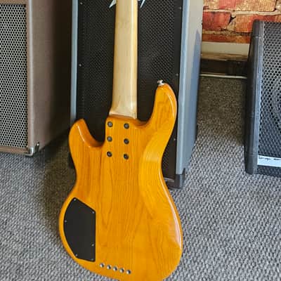 G&L Tribute Series L-2500 5-String Bass 2003 image 8