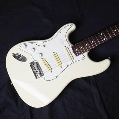 Fender Japan JV Stratocaster ST62-65 LH (1983) MIJ Fujigen – Vintage White, Left-Handed image 2