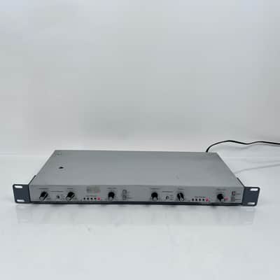 Peavey CDS 2 Dual Channel Compressor/Limiter/De-esser