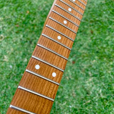 one-piece Roasted S neck quartersawn maple duckbeak headstock image 5