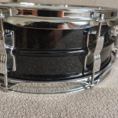 Ludwig LM404 Acrolite 5x14" 8-Lug Aluminum Snare Drum with Black/White Badge 1994 - 2012 - Black Galaxy image 8