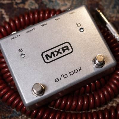 MXR M196 A/B Box image 6