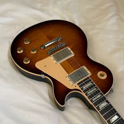 2012 Gibson Les Paul Standard - Desert Burst - Free Pro Setup image 3