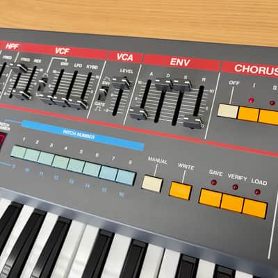 ✅ Sale ✅ Roland Juno-106  ✅ incl Original Hard Case  ✅Perfect Working image 8