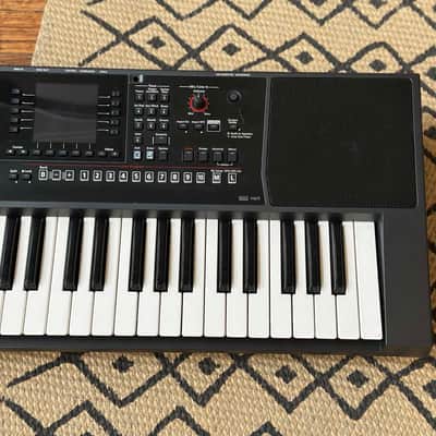 Roland E-A7 Expandable Arranger image 3
