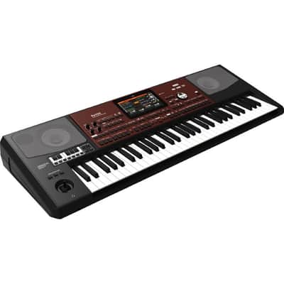 Korg PA700OR 61-Key Professional Arranger with Touchscreen and Speakers image 4