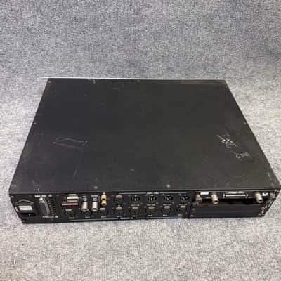 Apogee AD8000 professional 8 channel 24bit analog digital in/out converter image 8