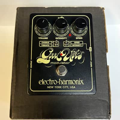 Electro-Harmonix Good Vibes Analog Modulator Pedal | Reverb