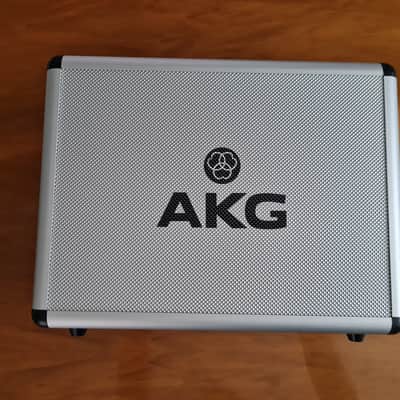 AKG C414 XLS Large Diaphragm Multipattern Condenser Microphone 2010s - Black image 7