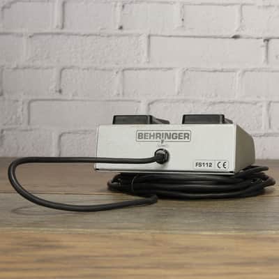 Behringer FS112 Dual Footswitch (Channel & Effect) image 2
