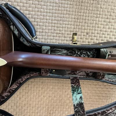 2000 Marrtinn HD28V Acoustic Guitar BEAUTIFUL -One Owner image 10