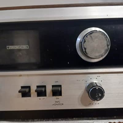 VTG The Fisher 170 Stereo Receiver - Powers On - Tested image 6