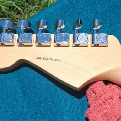 Fender American Professional Series Stratocaster image 4