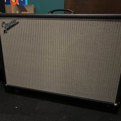 Fender Super-Sonic 60 212 Enclosure 120-Watt 2x12" Guitar Speaker Cabinet image 2