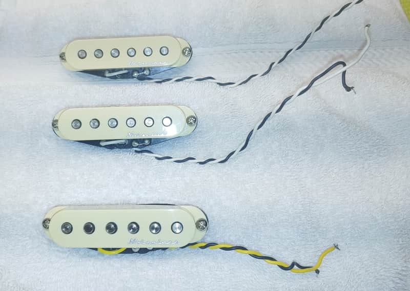 Orig Fender  Hot Noiseless Strat  Pickup Set  #053336/ #053326 image 1