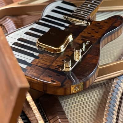 Gepettos Guild Piano Guitar image 17