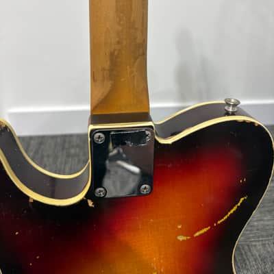 Fender Custom Telecaster 1961 - Sunburst with White Binding image 10