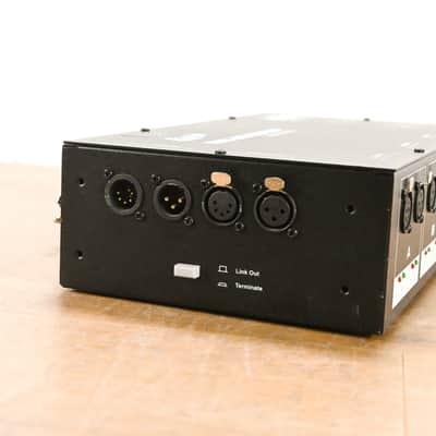 Elation DMX-Branch/4 4-Way 3-pin and 5-pin DMX Distributor CG011S4 image 6