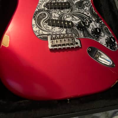 Fender Standard Stratocaster with Maple Fretboard 2009 - 2017 - red image 2