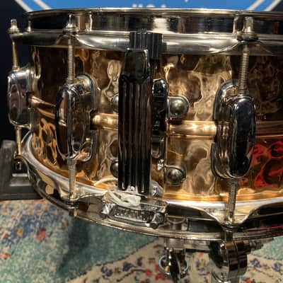 Tama - 5.5x14" Hammered Bronze Snare Drum 2000s image 12