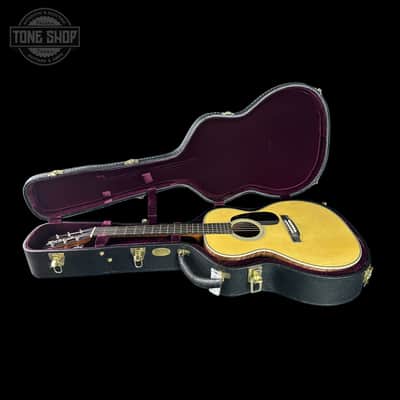 Martin Custom Shop 00 28 Style Adirondack / Exceptionally Figured Black Walnut w/case 2942913 image 15