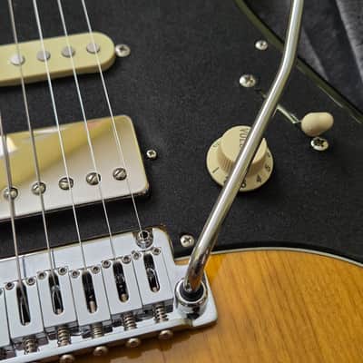 Vola OZ RV MC Electric Guitar + Sunburst Finish image 7