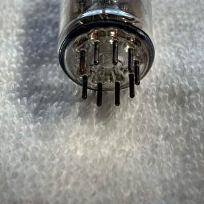 RCA 6AN8A Vacuum Tube Circa-1960s-Glass image 2