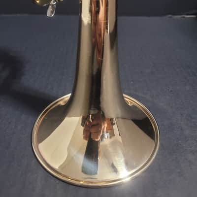 Bach Stradivarius 43G Bell Trumpet, 2 Mouthpieces &2 handle hardwood case. - Clear Lacquer image 16