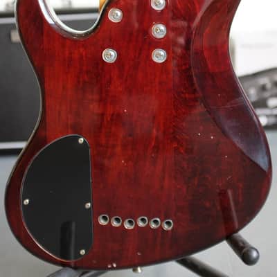 Shine 6 String Bass Sunburst (Second Hand) image 6