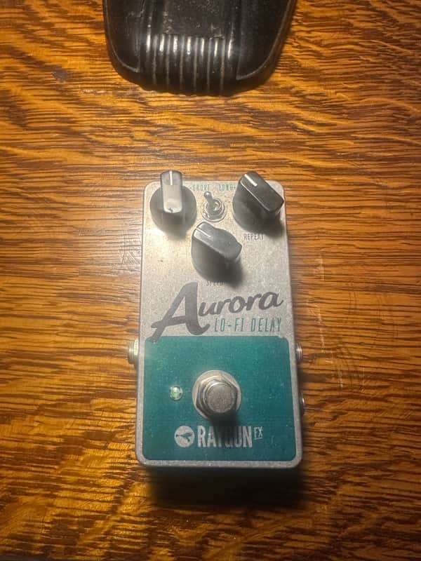 Raygun FX Aurora 2010s - Grey image 1