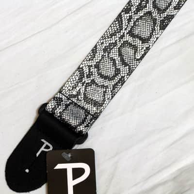 PERRI'S LPCP-365 Snake Skin Print (faux) Guitar Strap image 3