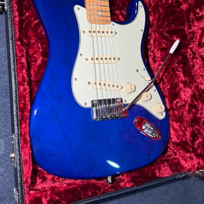 Fender Custom Shop Deluxe Stratocaster image 2