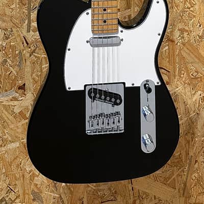 Pre Owned Fender 2020 Player Telecaster w/ Seymour Duncan Quarter Pounder - Black, Maple image 3
