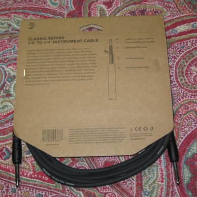 TWO new in package D'Addario Classic Series Instrument Cable Straight to Straight, 10ft. PW-CGT-10, Black / ultra-pure, oxygen-free copper coaxial conductor with dense spiral shielding in a low capacitance design / Double molded plug design image 12