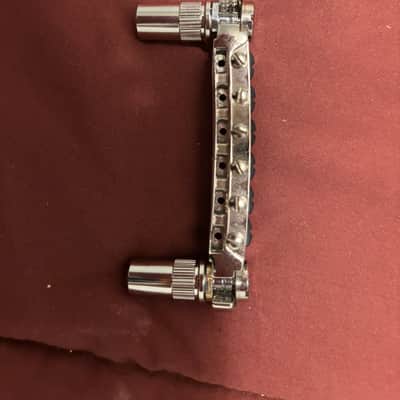 Graph Tech ResoMax Wrap Guitar Bridge - Chrome image 3