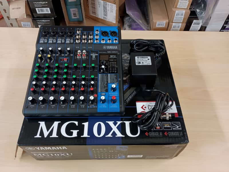 Yamaha MG10XU 10-Channel Analog Mixer - Black image 1
