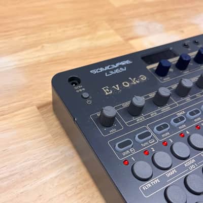 Sonicware Liven evoke 27-Key Acoustronic Sythesizer and Granular Effects image 3