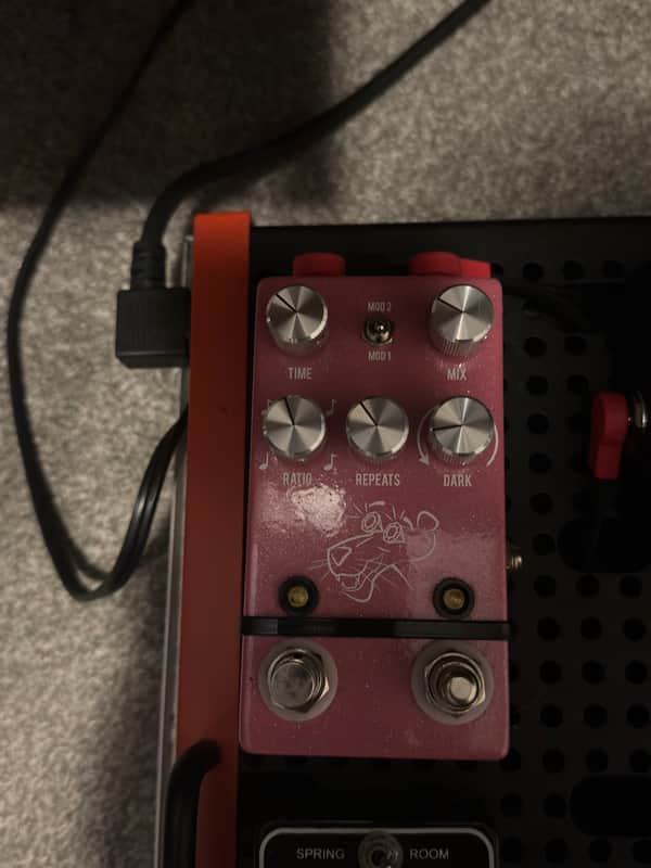 JHS Pedals ギターエフェクター ピンク JHS Pink Panther Delay Guitar Effect Pedal — Truetone Music